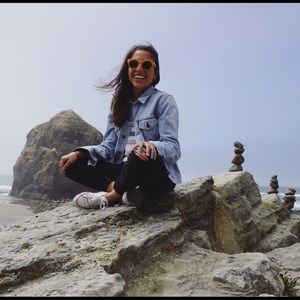 Meet your Posher, Jenee